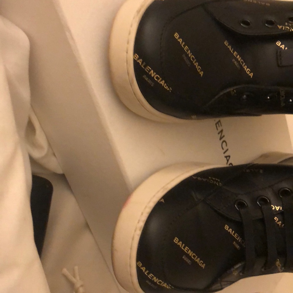Sneaker